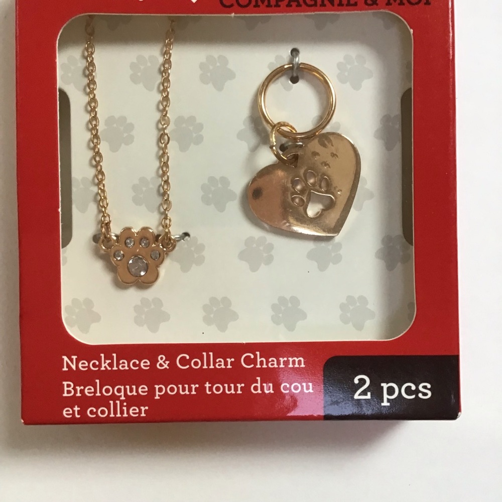 Pet & Me Gold Pawprint Necklace & Collar Charm Set NWT‎